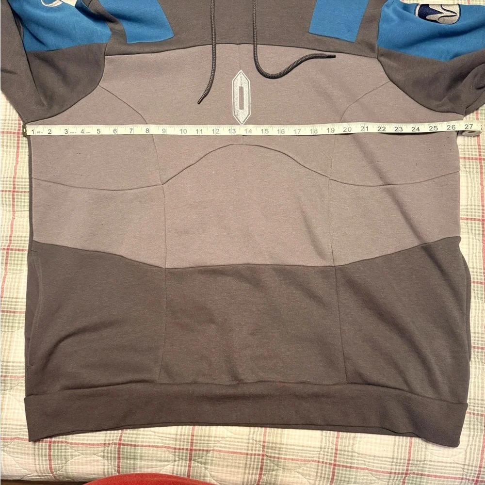 Her Universe Star Wars Bo-Katan Armor Hoodie Plus Size - Picture 11 of 13